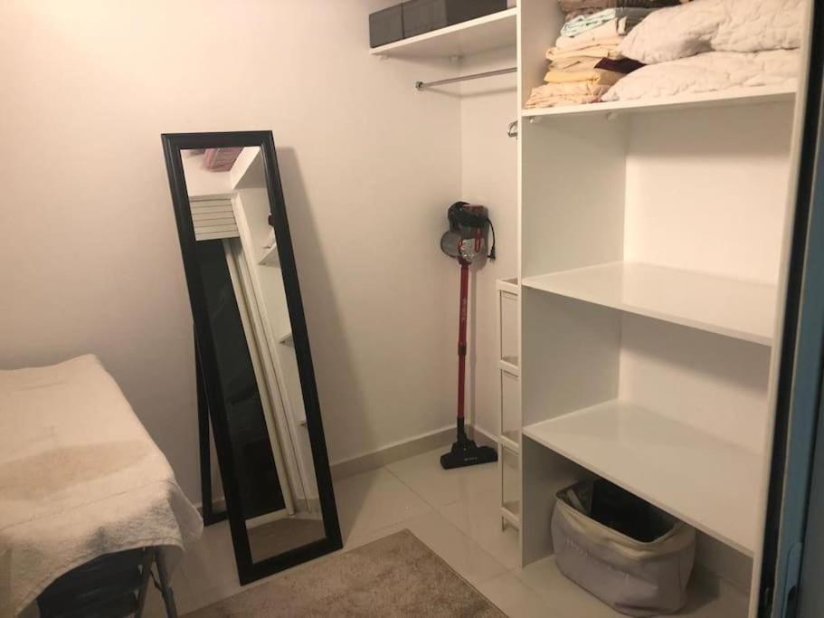 Appartement Center De Gueliz Avec Piscine 마라케시 외부 사진