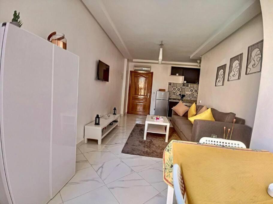 Appartement Center De Gueliz Avec Piscine 마라케시 외부 사진